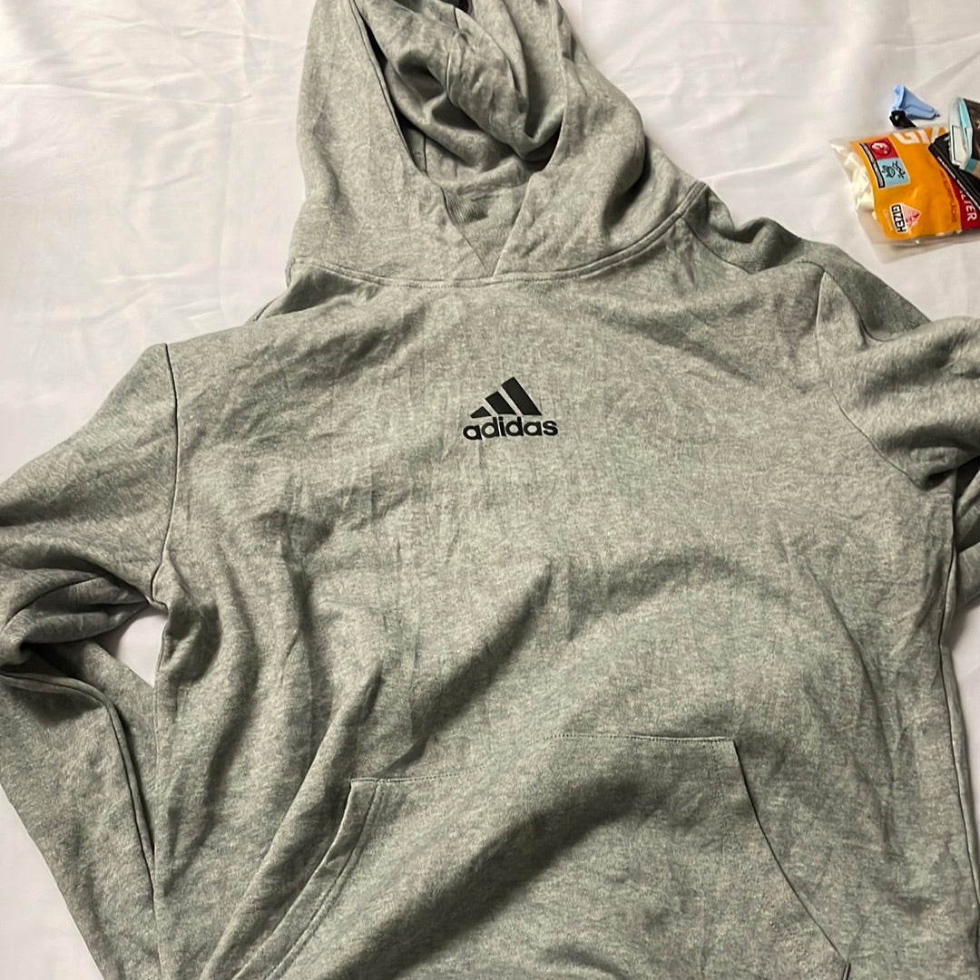 Adidas hoodie L