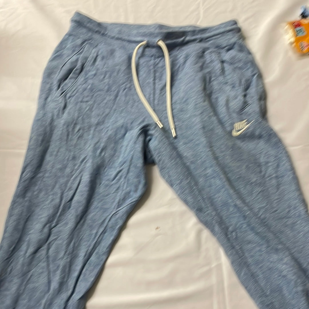 Nike Jogger L