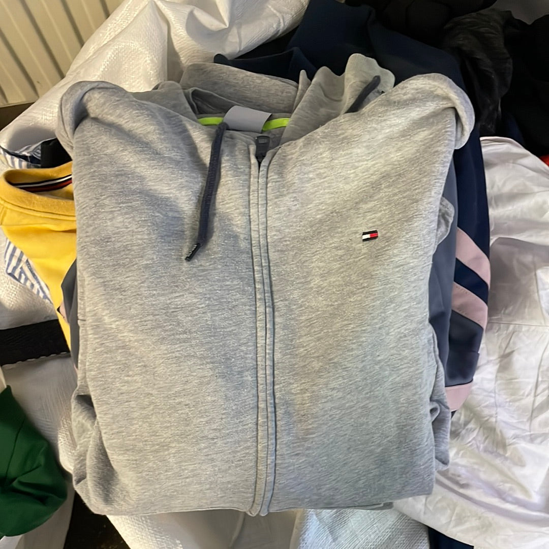 Tommy Strickjacke