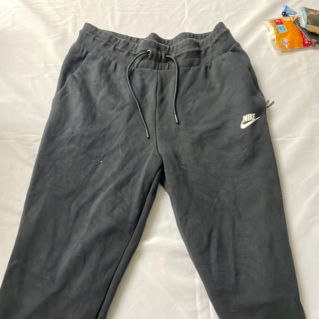 Nike Jogger L