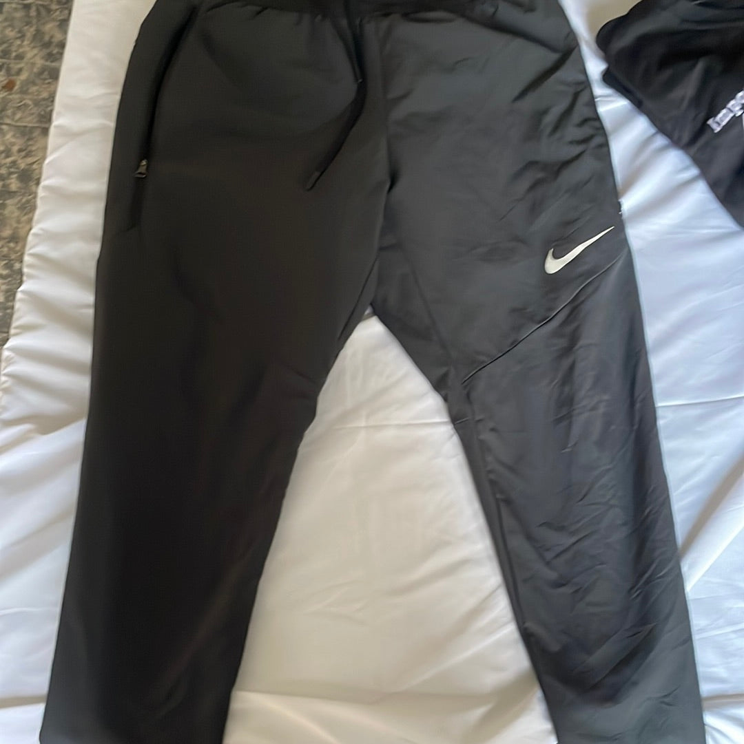 Nike tech XL